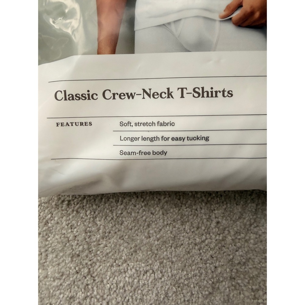 Goodfellow & Co Mens 4 Pack Classic Crew-Neck T-Shirts White Size L 42/44 NEW - Picture 2 of 6